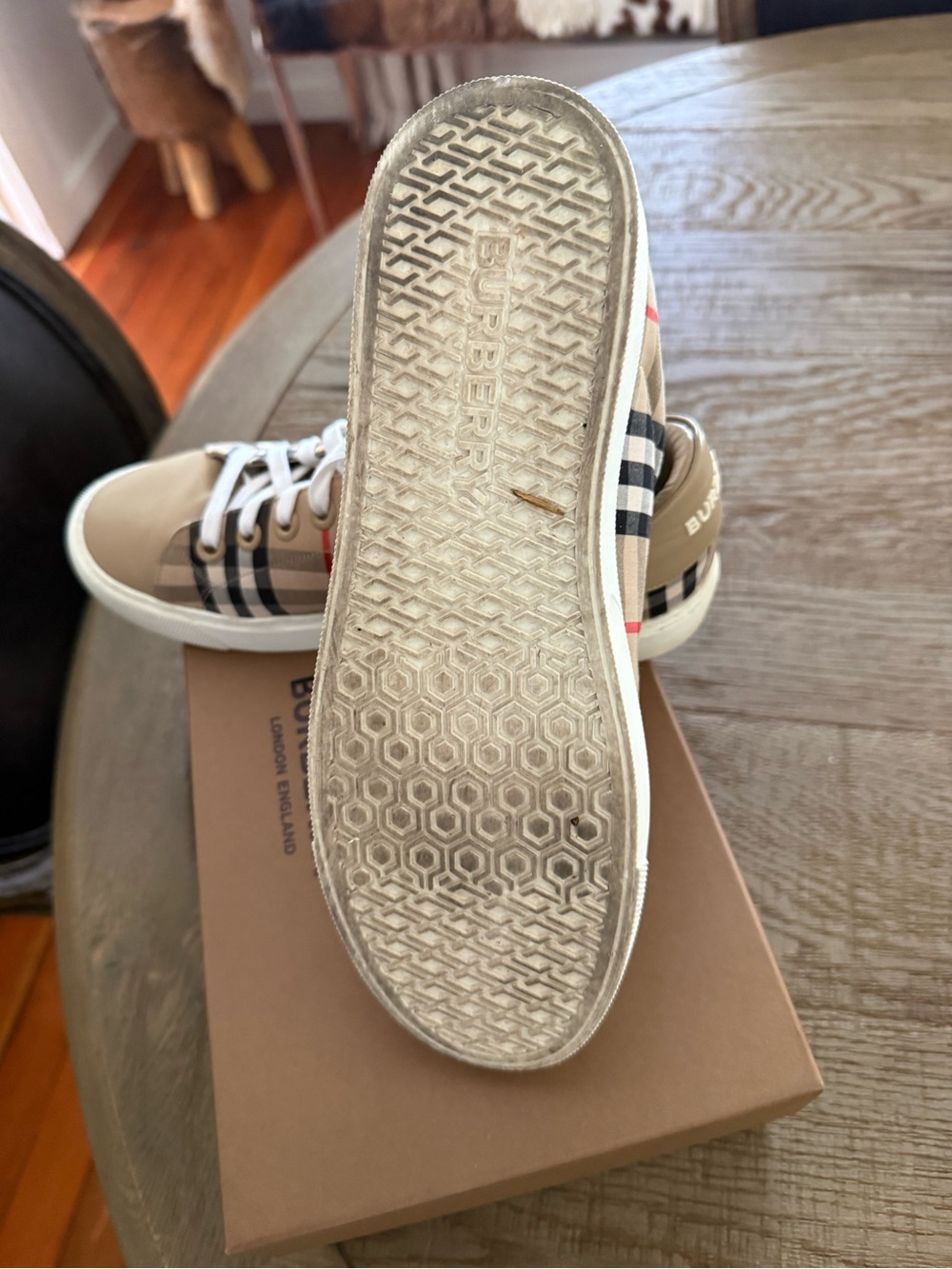 Burberry Beige/Tan Check Low-Top Sneakers - Picture 9 of 9